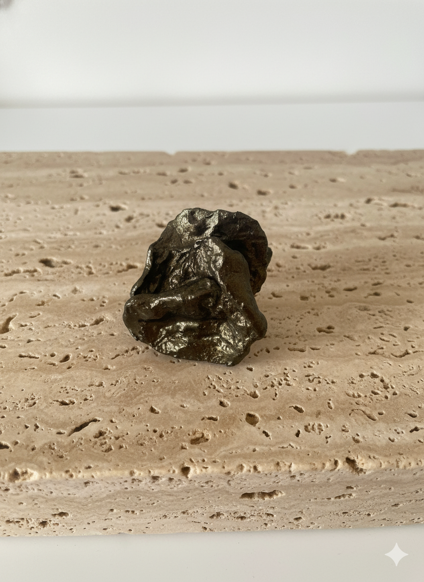 Obsidian Fault — Sculptural Paper Ring